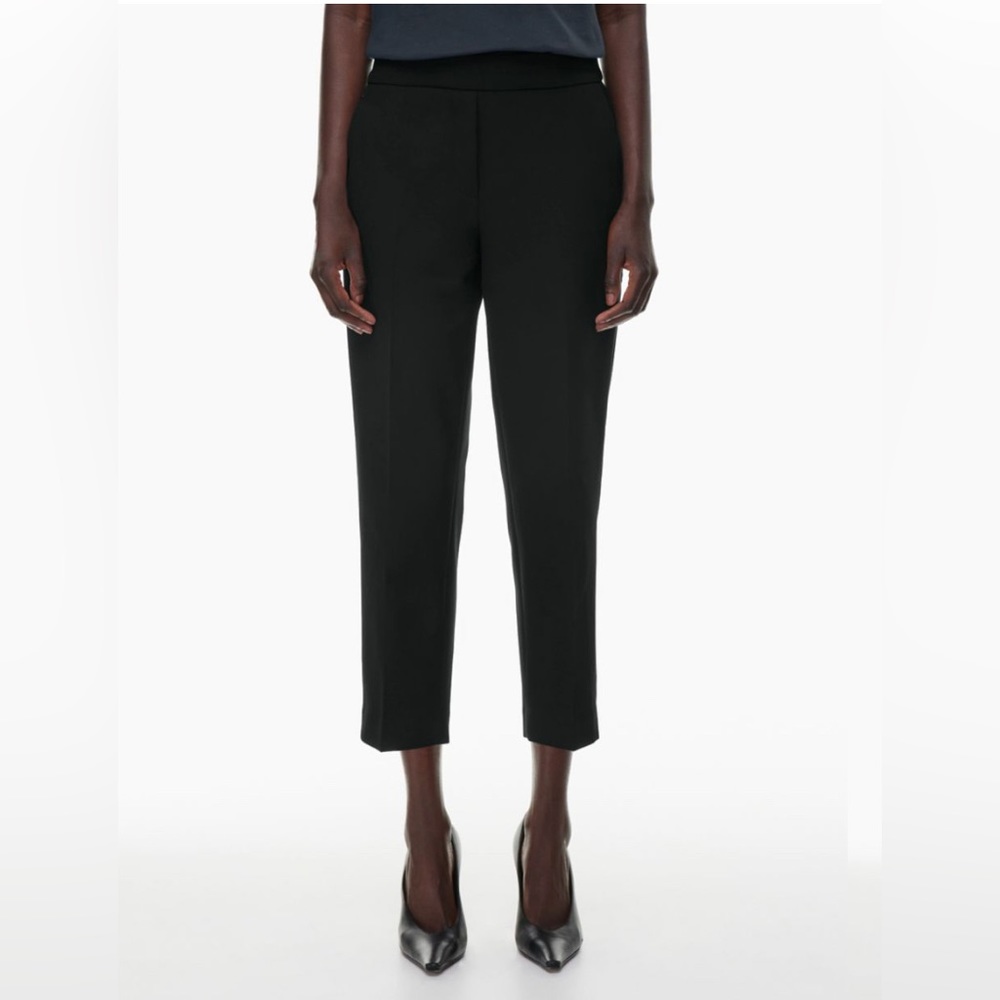 Aritzia | Wilfred Black High Rise Crop Pant, sz 4